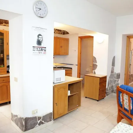 3 Bedrooms Appartement With Wifi At Calasetta 2 Km Away From The Beach *