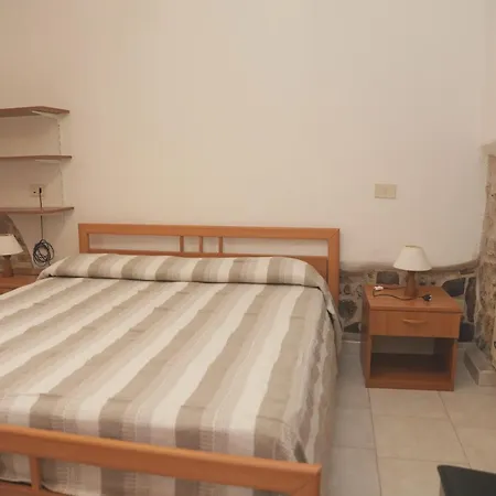 3 Bedrooms Appartement With Wifi At Calasetta 2 Km Away From The Beach *